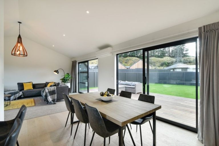 Photo of property in 22 Cumberland Road, Lower Shotover, Queenstown, 9304