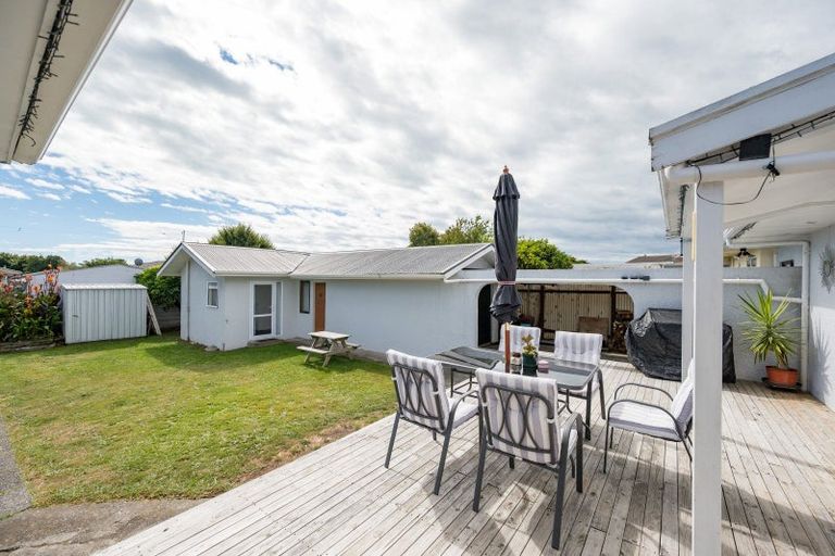 Photo of property in 32 Tennyson Crescent, Stoke, Nelson, 7011