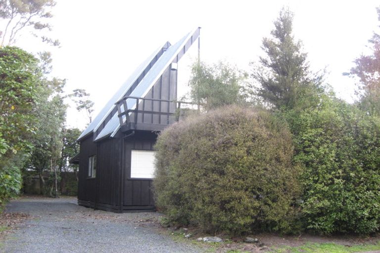 Photo of property in 15 Horomatangi Place, Kuratau, Turangi, 3381