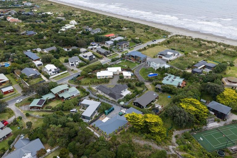 Photo of property in 276 Peka Peka Road, Peka Peka, Waikanae, 5391