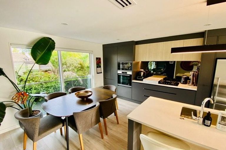 Photo of property in 2/4 Jutland Road, Hauraki, Auckland, 0622