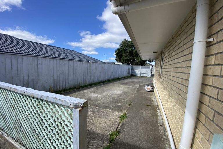 Photo of property in 15 Robin Brooke Drive, Flat Bush, Auckland, 2019