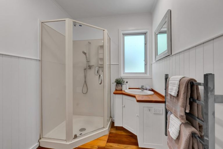 Photo of property in 21a Bracken Street, New Plymouth, 4310