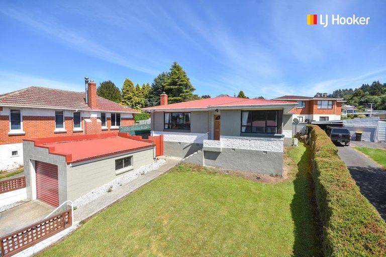 Photo of property in 6 Ashmore Street, Halfway Bush, Dunedin, 9010