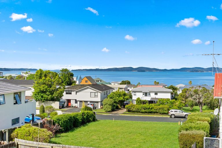 Photo of property in 12 Matangi Terrace, Snells Beach, 0920