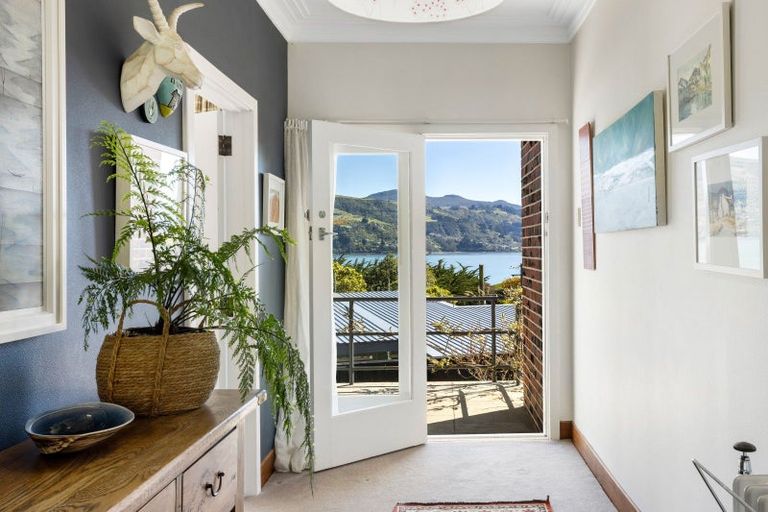 Photo of property in 3 Rosehill Road, Macandrew Bay, Dunedin, 9077