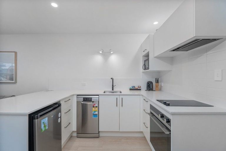 Photo of property in 1/223 Main Road North, Redwood, Christchurch, 8051