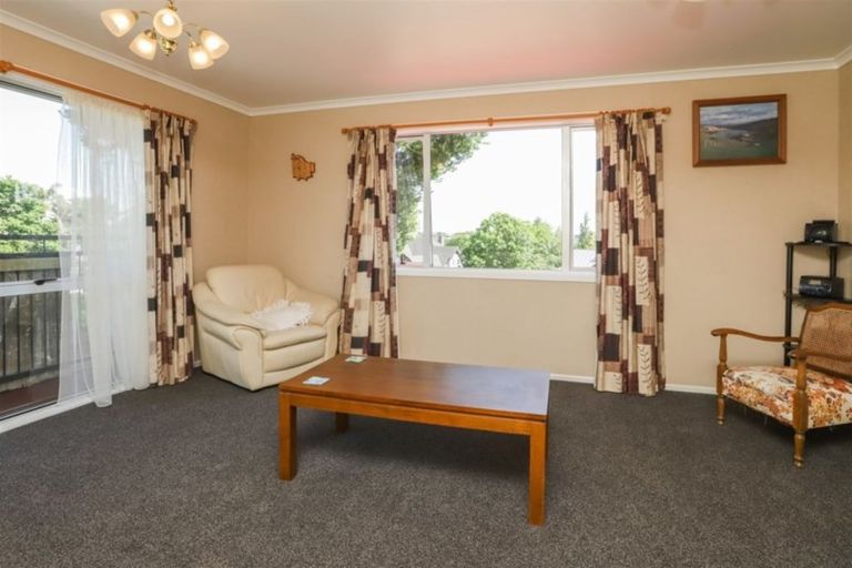 Photo of property in 182 Totara Drive, Pukete, Hamilton, 3200