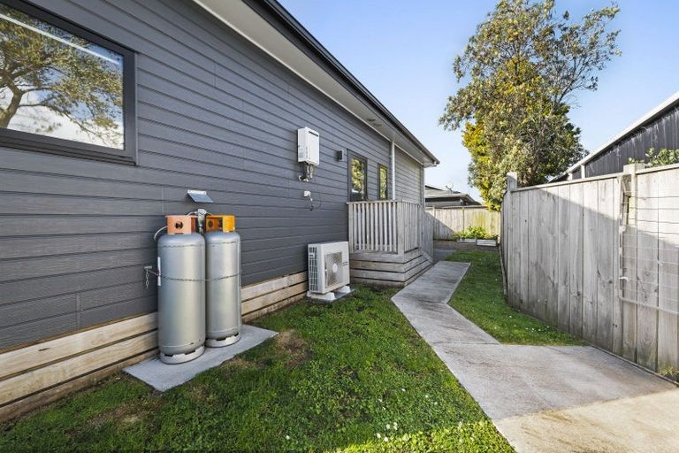Photo of property in 7 Manatu Lane, Inglewood, 4330