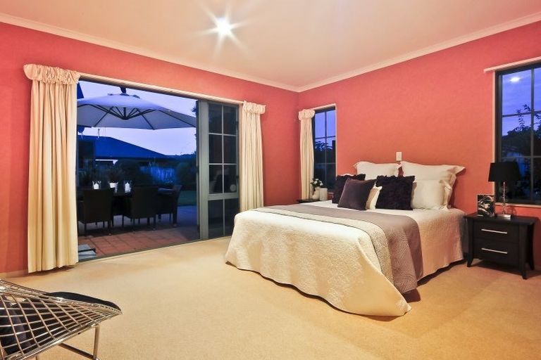 Photo of property in 46 Cairns Crescent, Rototuna, Hamilton, 3210