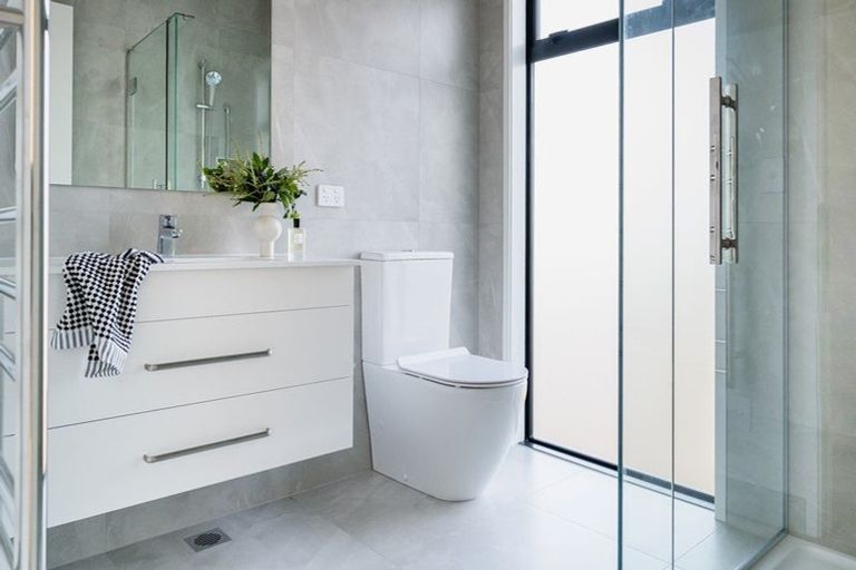 Photo of property in 8 Swift Court, Tauranga South, 3112