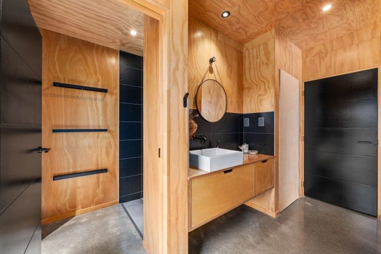 Photo of property in 1424 Queen Charlotte Drive, Linkwater, 7281