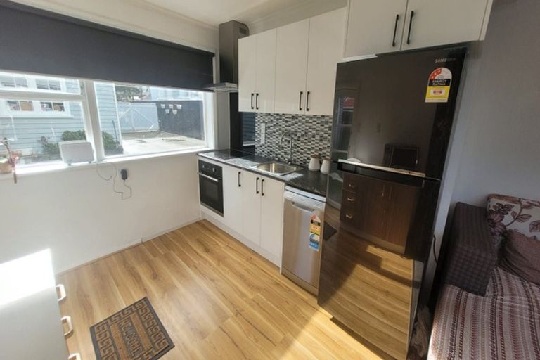 Photo of property in Silver Birch Court, 1/567u High Street, Boulcott, Lower Hutt, 5010