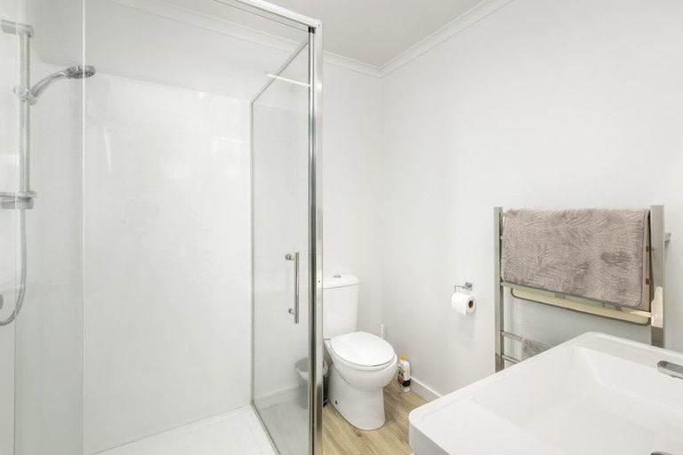 Photo of property in 11 Sandy Place, Waihi Beach, 3611