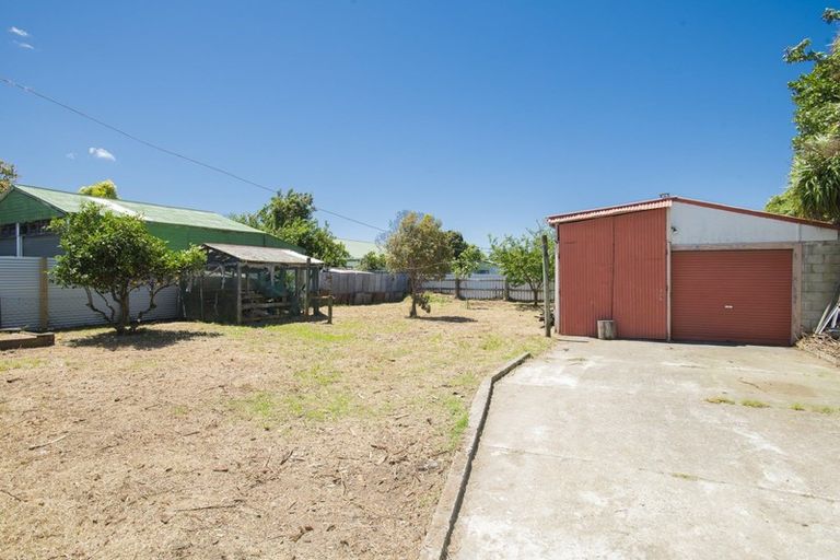 Photo of property in 8 Waverley Street, Elgin, Gisborne, 4010