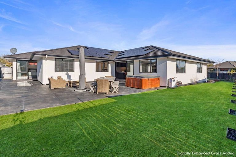 Photo of property in 6 George Fyfe Way, Wakefield, 7025