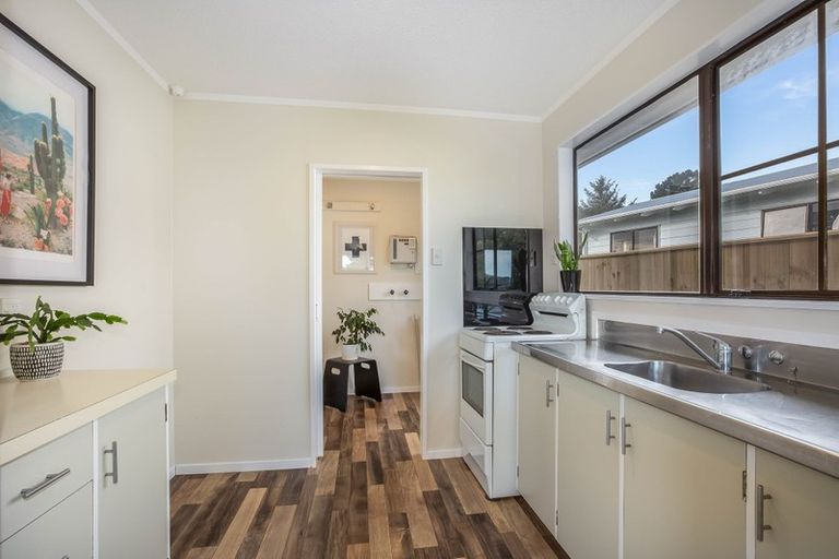 Photo of property in 25 Staysail Place, Whitby, Porirua, 5024