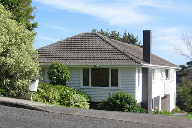 Photo of property in 38 Roseberry Avenue, Birkenhead, Auckland, 0626