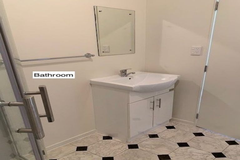 Photo of property in 12 Hugh Brown Drive, New Lynn, Auckland, 0600