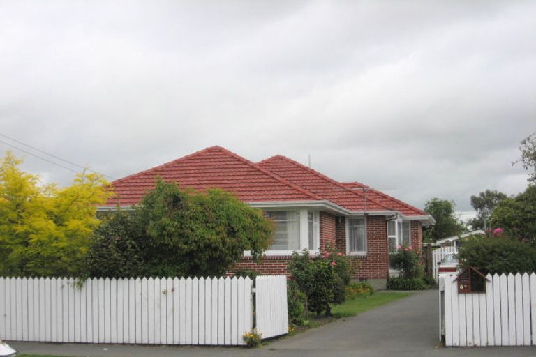 Photo of property in 67 Liverton Crescent, Bishopdale, Christchurch, 8053