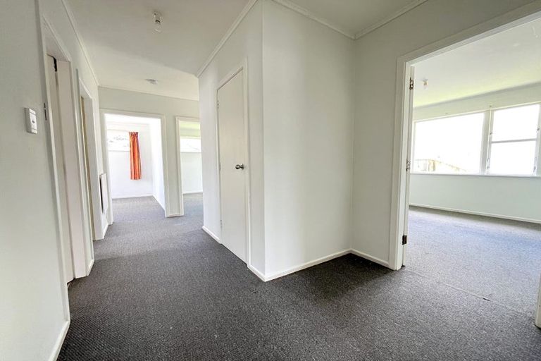 Photo of property in 249 Wellington Road, Wainuiomata, Lower Hutt, 5014