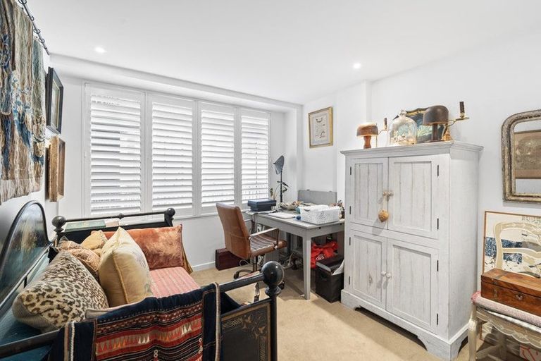 Photo of property in The Sands Apartments, 13/47 The Strand, Takapuna, Auckland, 0622