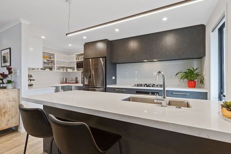 Photo of property in 4 Lambrusco Street, Te Kauwhata, 3710