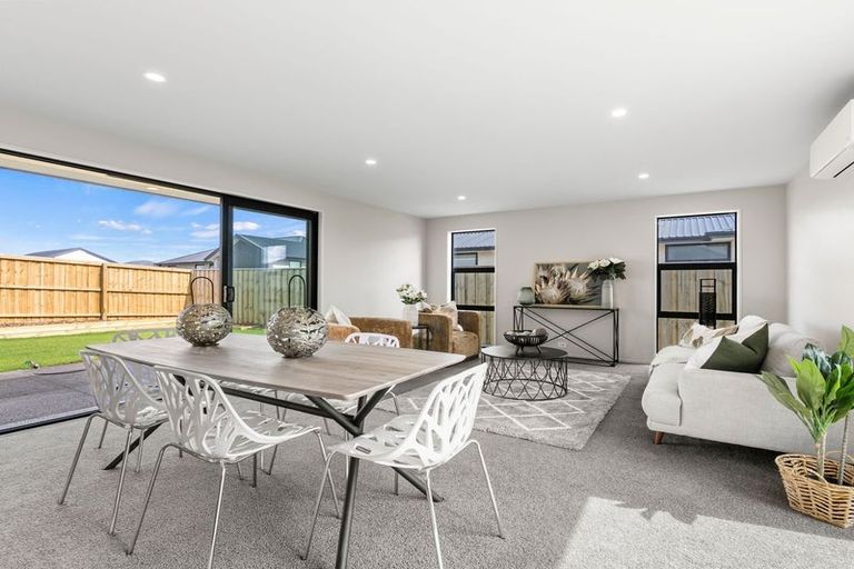 Photo of property in 45 Duporth Road, Rolleston, 7614