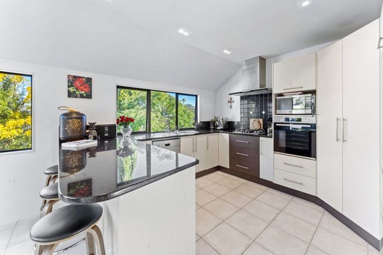 Photo of property in 416 Beach Road, Mairangi Bay, Auckland, 0630
