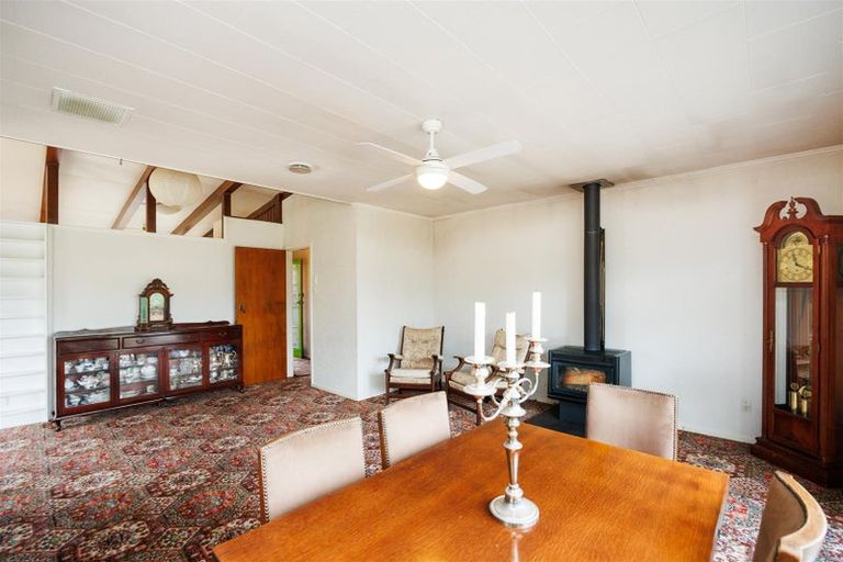 Photo of property in 37 Follett Street, Marton, 4710