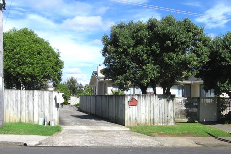 Photo of property in 1/9 Richard Avenue, Bucklands Beach, Auckland, 2014