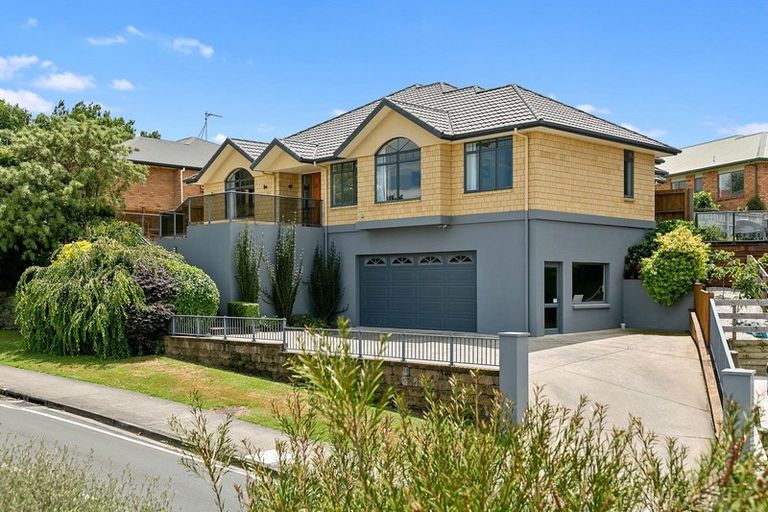 Photo of property in 2a Victoria Street, Cambridge, 3434