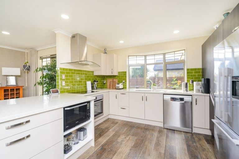 Photo of property in 15 Washington Parade, Milson, Palmerston North, 4414