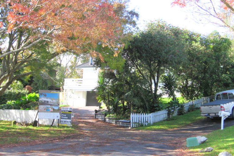 Photo of property in 51 Derrimore Heights, Clover Park, Auckland, 2019
