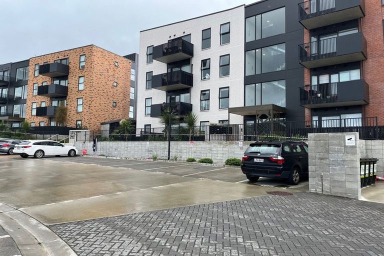 Photo of property in 101/4 Rauroa Lane, Hobsonville, Auckland, 0616