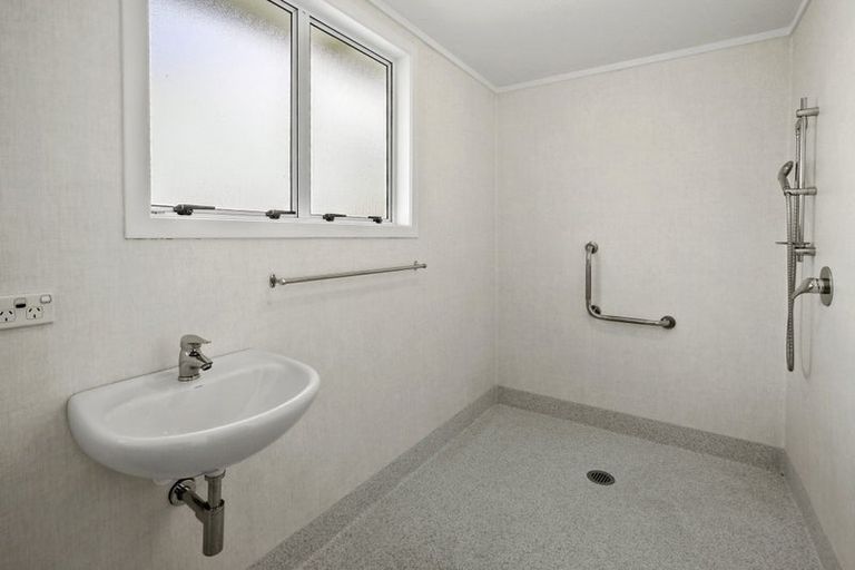 Photo of property in 209 Kuranui Street, Thames, 3500