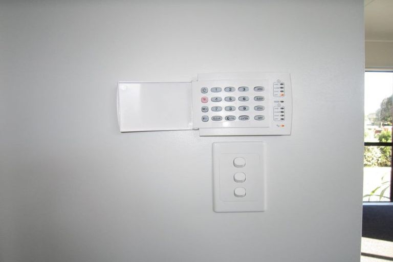 Photo of property in 373a Kahikatea Drive, Dinsdale, Hamilton, 3204