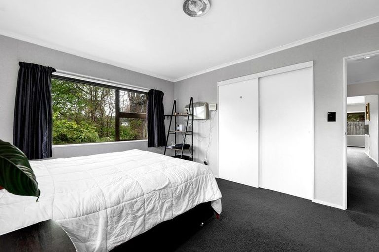 Photo of property in 10 Clawton Street, Westown, New Plymouth, 4310