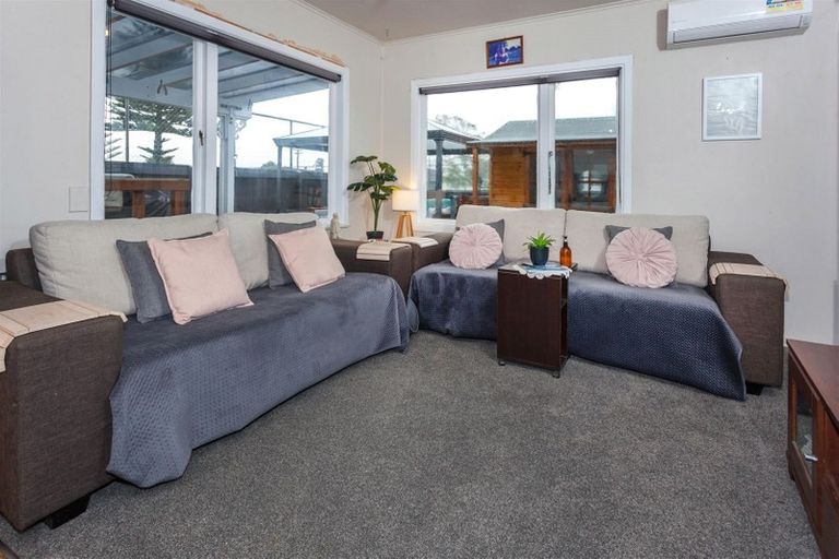 Photo of property in 129a Aickin Road, Whangamata, 3620