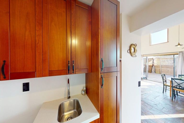 Photo of property in 78 Waitarere Rise Avenue, Waitarere, Levin, 5510