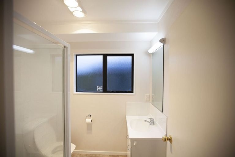 Photo of property in 21 Logan Way, Kelvin Grove, Palmerston North, 4414