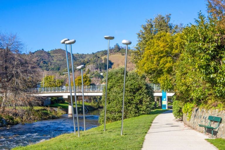 Photo of property in 4/1g Harley Street, Nelson, 7010