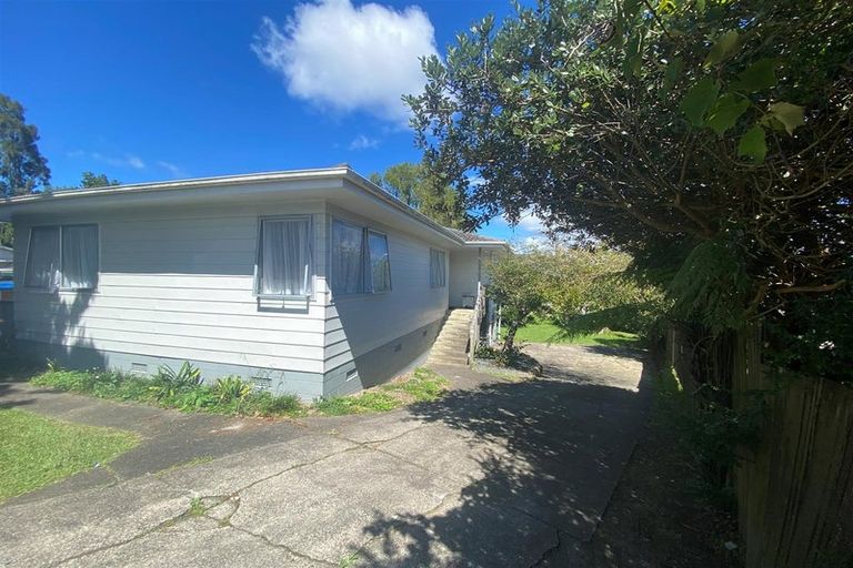 Photo of property in 21 Ranui Avenue, Ranui, Auckland, 0612