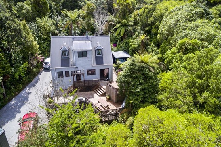 Photo of property in 107 Avro Road, Blue Mountains, Upper Hutt, 5371