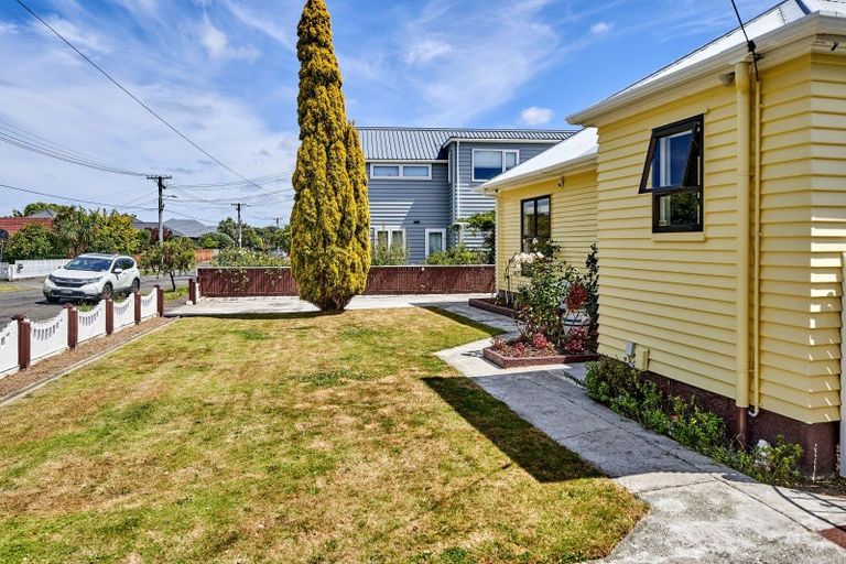 Photo of property in 33 Haig Street, Waterloo, Lower Hutt, 5011