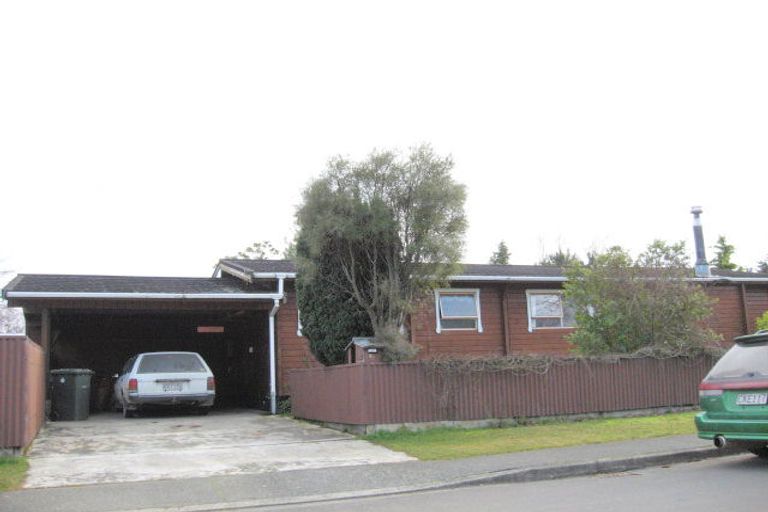 Photo of property in 21 Sutherland Street, Te Anau, 9600