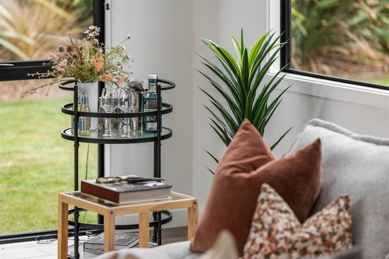 Photo of property in 20 Jacks Point Rise, Jacks Point, Queenstown, 9371