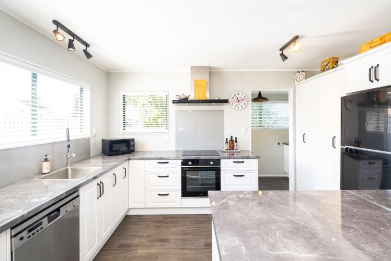 Photo of property in 804a Lyell Street, Akina, Hastings, 4122