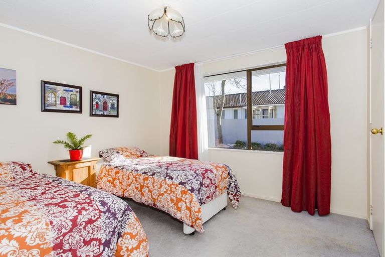 Photo of property in 25 Strachan Place, Rangiora, 7400