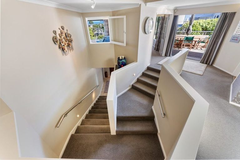 Photo of property in 11 Webber Street, Paraparaumu Beach, Paraparaumu, 5032